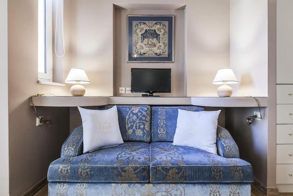 Luxury Acropolis View Duplex Penthouse In Thiseio 155M2 أثينا المظهر الخارجي الصورة